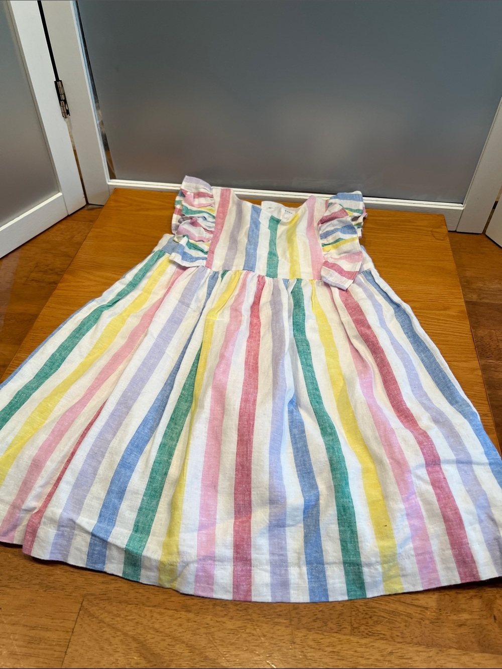 White Rainbow Stripe Linen-Cotton Blend Flutter Sleeve Dress size 4